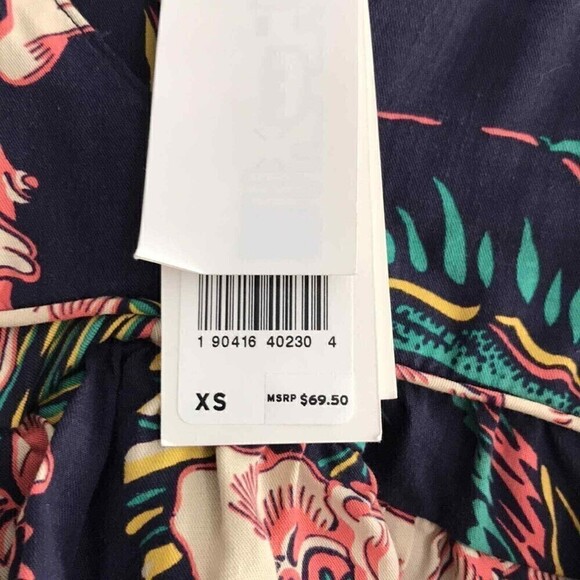 Levi’s Womens Tropical Coconut Girl Vacation Hawaiian Layered Crop Top XS NEW - Picture 12 of 12